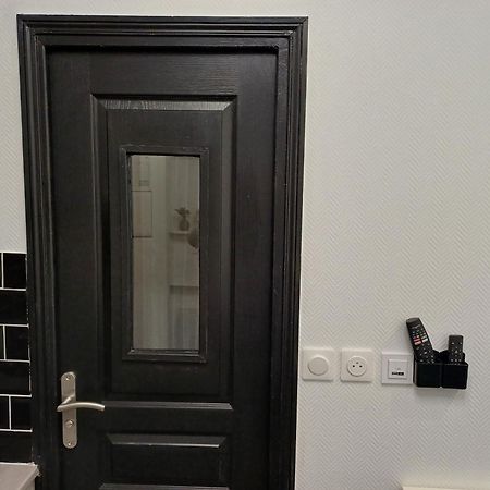 Bright Small Studio Paris Saint Ouen מראה חיצוני תמונה