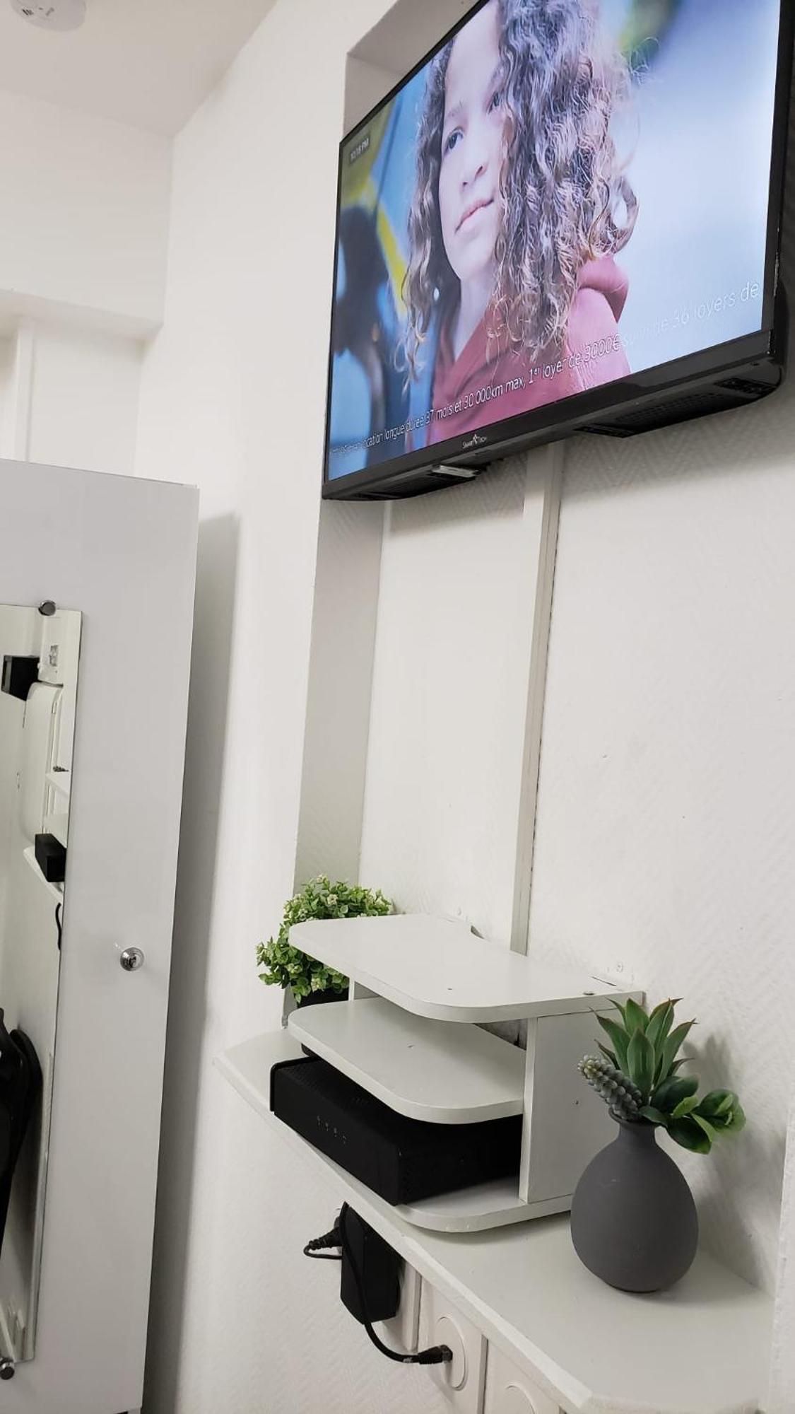 Bright Small Studio Paris Saint Ouen מראה חיצוני תמונה